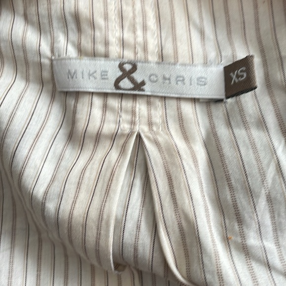 Leather jacket - Picture 4 of 5